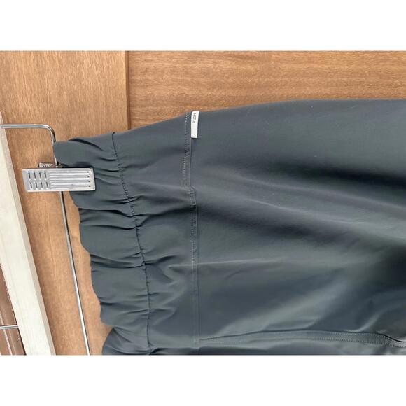 Vuori Miles Ankle Pant Mid Rise in Ash Gray Women’s size XS - Picture 7 of 15